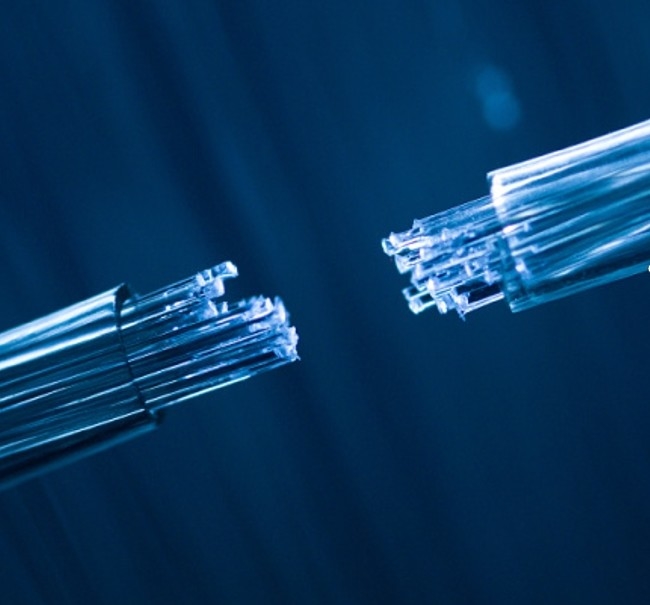 Противопогодный одномодный FTTH внутренний кабель 1-12 ядра для бесшовного соединения