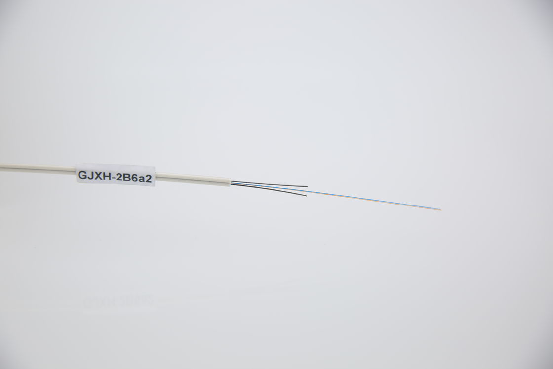 Оптический кабель типа «бабочка» с металлическим усилением, оболочкой LSZH и волокном, устойчивым к изгибам, для прокладки в системах FTTX