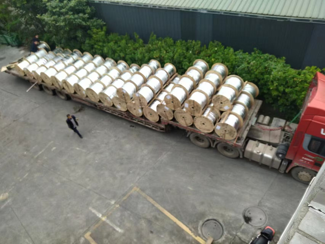 Внедрение оптического кабеля в форме бабочки