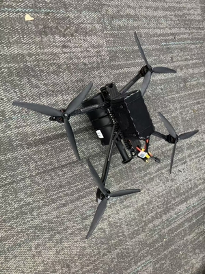 Конфиденциальное покрытие пиджак материал FPV квадрокоптер дрон 25 км / руль Внутренняя к внешней проводке FC тип соединителя для высокой прочности натяжения