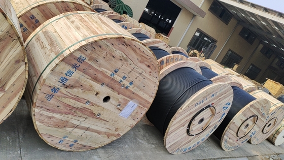 GYTAH58 Наружный подвесной оптический кабель LSZH бронированный